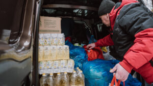 La Tg.Mureș continuă Campania ”Orașul ajută ca nimeni să nu rămână flămând!”