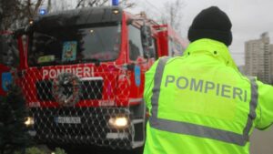 Aproape 4.700 de pompieri, sprijiniţi de peste 4.000 de mijloace tehnice, au fost mobilizaţi în noaptea de Revelion