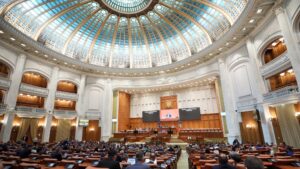 USR îl invită pe ministrul Justiţiei Radu Marinescu în Parlament la dezbaterea ,,Ora guvernului,, să dea explicaţii despre situaţia din sistemul judiciar.