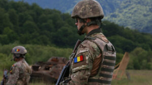 Exerciții tactice, de astăzi, în Poligonul militar din Sfântu Gheorghe