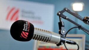 Radio România Actualităţi a marcat o premieră în România – azi-noapte a fost difuzată prima emisiune de radio accesibilă şi în limba semnelor