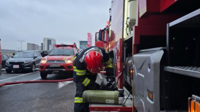 Peste 30 de persoane s-au autoevacuat la Târgu Mureș, în urma unui incendiu