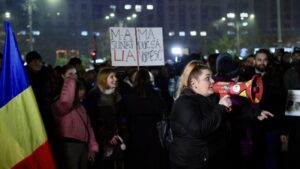 Studenții se alătură protestului din această seară, din Piața Victoriei