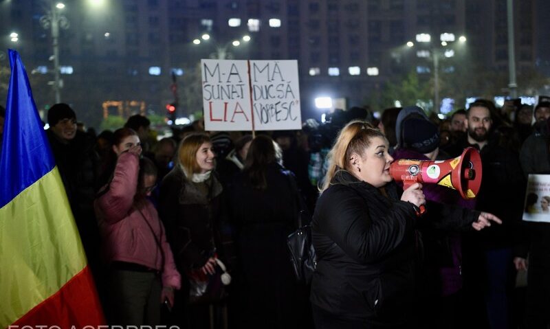 Studenții se alătură protestului din această seară, din Piața Victoriei
