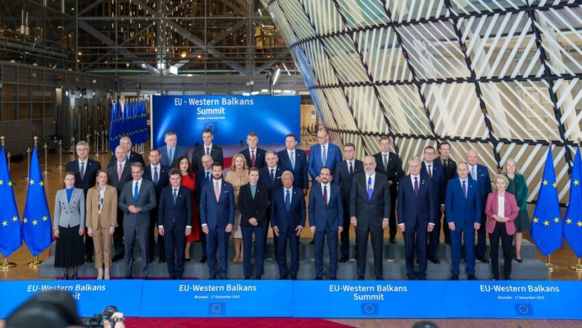 La Bruxelles continuă discuţiile în legătură cu modul în care poate fi finanţată Ucraina în următorii doi ani