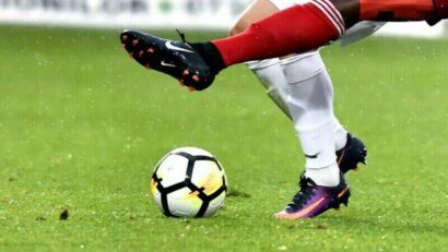 Rapidul pierde cu FCSB, dar rămâne lider în Superligă