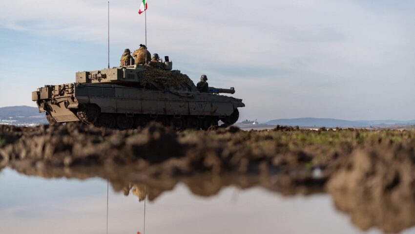 Începe un amplu exercitiu militar pe teritoriul intregii țări