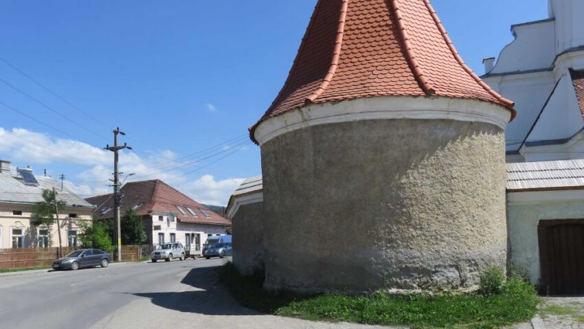 57 de milioane de lei, fonduri europene pentru regenerarea urbană și transport public, la Gheorgheni