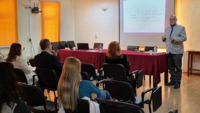 Studenții de la UMFST Târgu Mureș învață despre schimbările climatice