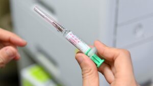 Număr dublu de doze de vaccin anti-HPV administrate în Mureș