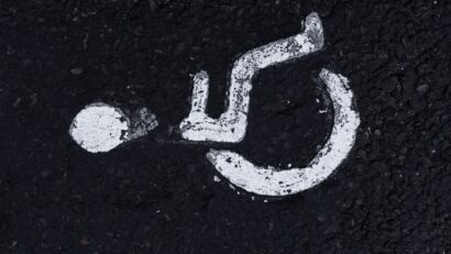 Persoanele cu dizabilități din Tg.Mureș cer să fie scutite de la plata impozitelor