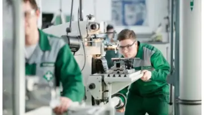 Guvernul a adoptat o ordonanță de urgență care permite liceelor tehnologice să funcționeze cu efective reduse de elevi