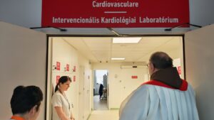 Spitalul Județean Miercurea Ciuc suspendă vizitele din cauza riscului de infecții respiratorii