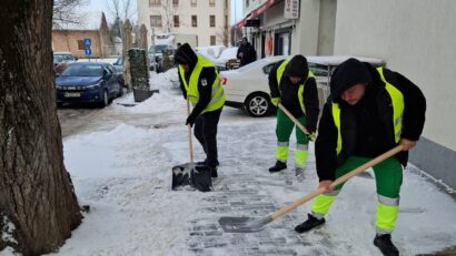 Trotuarele din Tg. Mureș, pline de zăpadă! Poliția Locală promite amenzi