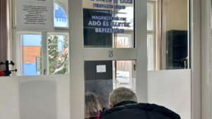 Târgumureșenii nu s-au mai înghesuit ca în alți ani să plătească impozitele din prima zi