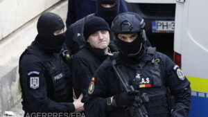 Mercenarul Horaţiu Potra, dar şi fiul şi nepotul său rămân în arest preventiv pentru următoarele 30 de zile