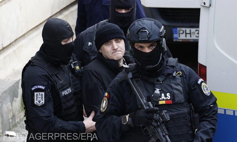 Mercenarul Horaţiu Potra, dar şi fiul şi nepotul său rămân în arest preventiv pentru următoarele 30 de zile