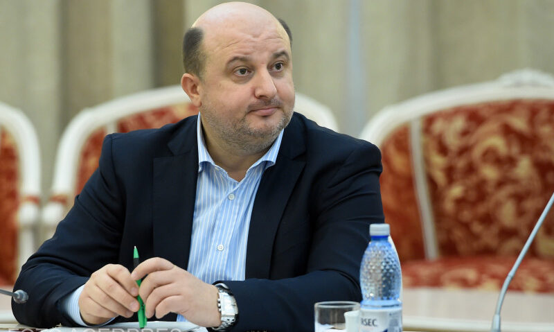 Fostul ministru al finanţelor, Daniel Chiţoiu, a fost condamnat la 4 ani de închisoare cu executare, pentru ucidere din culpă