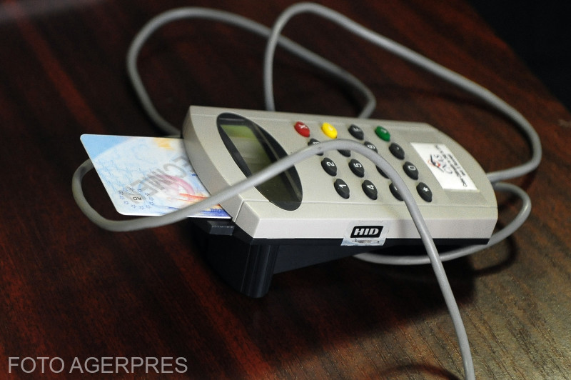 CNAS continuă digitalizarea programărilor la medic, însă cardul de sănătate este complet nefuncțional