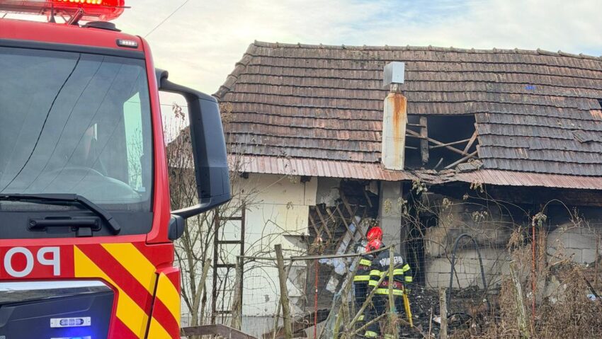 Două persoane decedate în urma unui incendiu la Suseni, Mureș