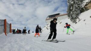 Harghita: 13 pârtii sunt deschise în zece domenii schiabile din judeţ