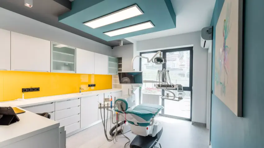 Colegiul Medicilor Stomatologi cere amânarea ordinului privind finanțarea tratamentelor stomatologice