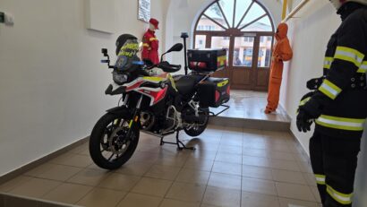 Noua motocicletă SMURD de la ISU Mureș ajunge la urgențe în 3–5 minute
