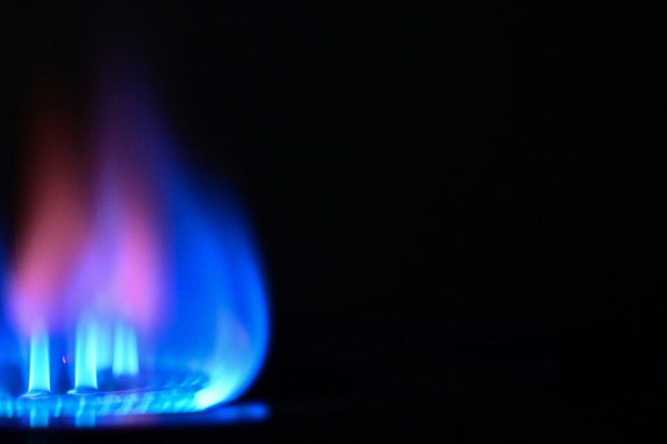 44 de apartamente din municipiul Târgu Mueș au rămas temporar fără gaz, din cauza unor nereguli la conducta care le alimenta