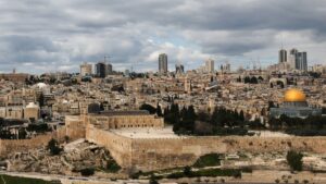 Iranul denunţă încălcarea teritoriului şi suveranităţii sale