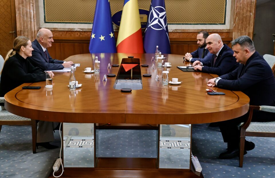 Întâlnire între reprezentanții Azomureș și cei ai Romgaz, la Guvern