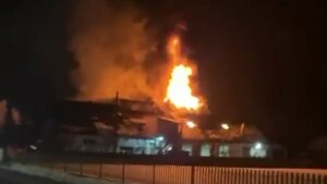Harghita: Incendiu la o brutărie din Lunca de Sus; au fost distruşi aproximativ 400 mp din acoperiş