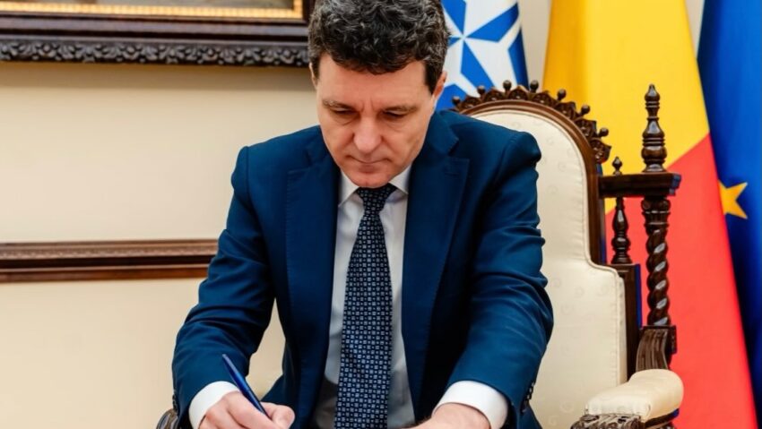 Preşedintele Nicuşor Dan a promulgat în această dimineaţă legea privind pensiile magistraţilor