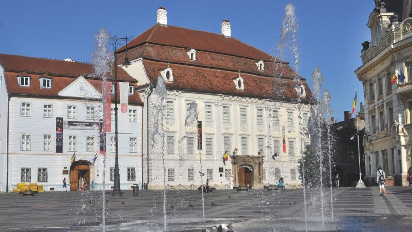 Palatul Brukenthal din Sibiu poate fi vizitat gratuit miercuri