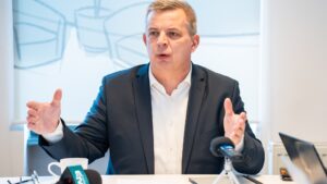 Covasna se clasează pe primul loc la nivel naţional în ceea ce priveşte redirecţionarea celor 3,5 procente din impozitul pe venit către sectorul neguvernamental şi unităţile de cult