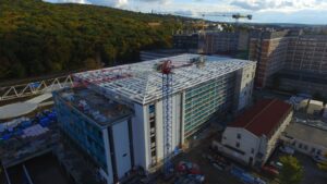 Centrul de arşi grav de la Târgu Mureş va fi dat în folosinţă, cel mai probabil, în toamna acestui an