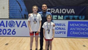 Luptătoarele de la CSS Târgu Mureş, aur la Memorialul Antrenorilor Craioveni