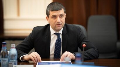 Ministrul Apărării nu este de acord cu o eventuală eliminare a normei de hrană pentru militari