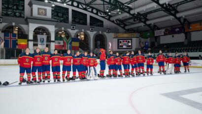 România a promovat într-o grupă superioară la hochei feminin