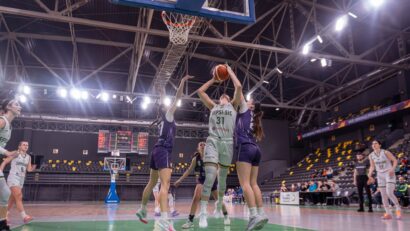Încep sferturile Ligii Naţionale de baschet feminin