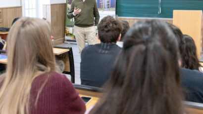 Subfinanțarea educației scoate studenții la protest