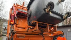 Tg. Mureș: marile probleme la colectarea selectivă a deșeurilor pot apărea la blocuri, nu la case