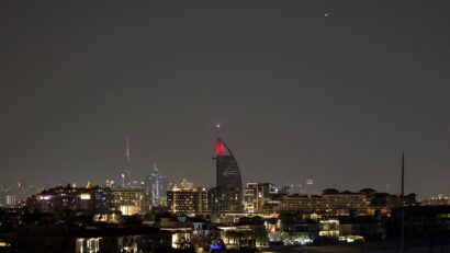 Dubai a interceptat un atac în timp ce Iranul continuă atacurile asupra vecinilor din Golf