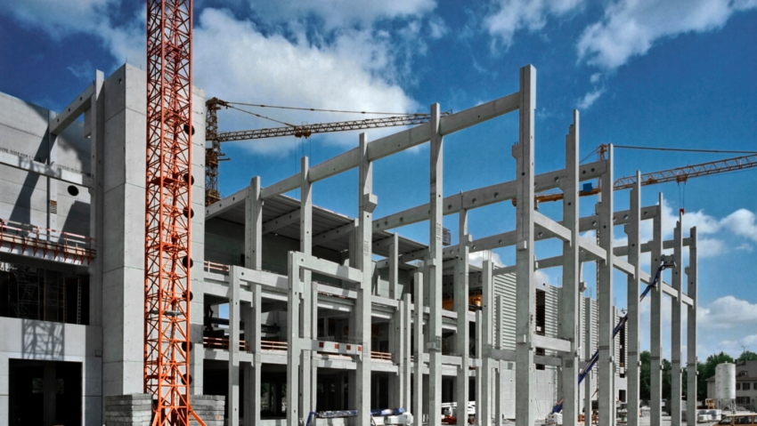 Asociaţia Română a Antreprenorilor în Construcţii avertizează că piaţa de profil din România este la un pas de un blocaj total