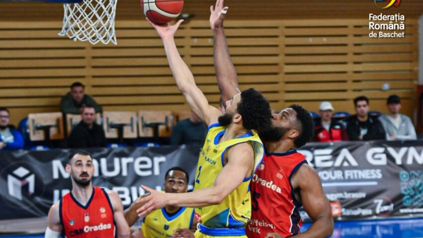Baschetbaliștii brașoveni au pierdut restanța cu Oradea