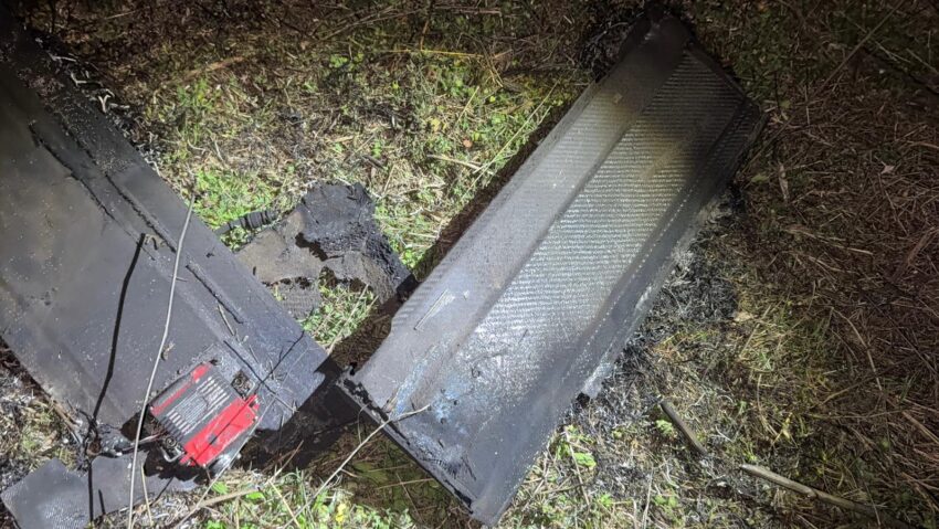 Dronă deviată de armata ucraineană, prăbușită pe teritoriul României