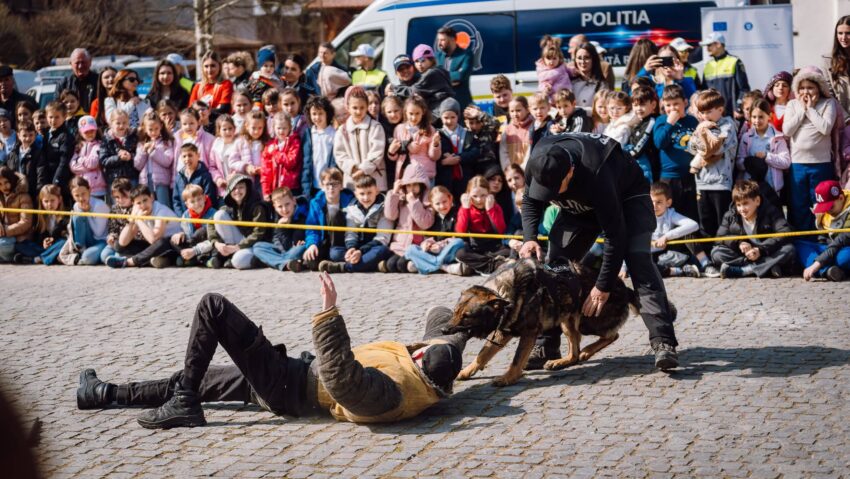 Copilării – Spirit de investigație (Ziua Poliției Române)