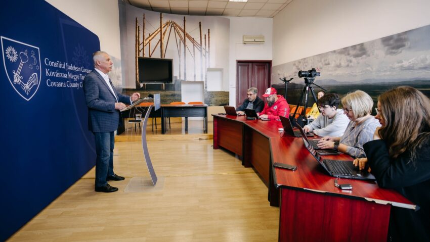 Restructurare a aparatului administrativ la Consiliul Judeţean Covasna