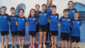 Înotătorii de la CSS Târgu Mureş, pe podium la concursul de la Oradea