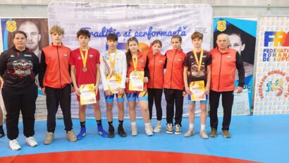 Aur, argint şi bronz pentru luptătorii de la CS Mureşul