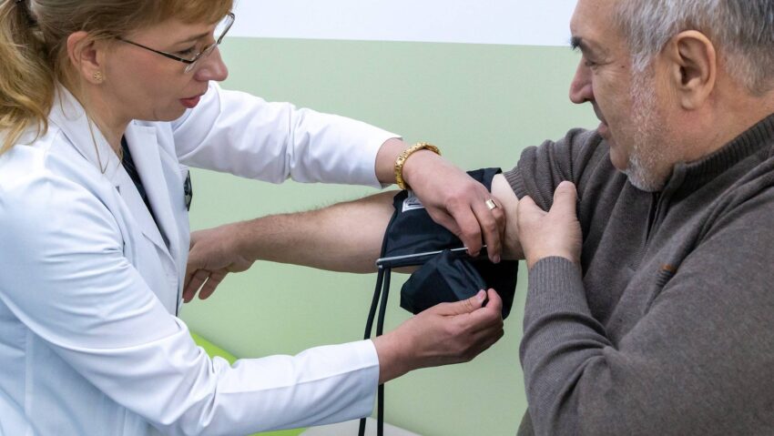 Numărul infecţiilor respiratorii a crescut în toată ţara